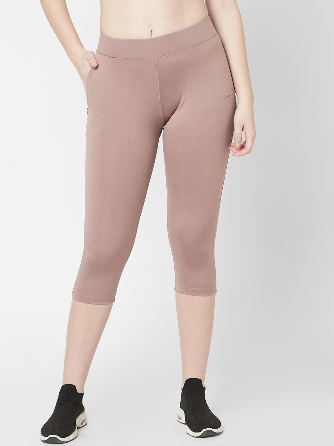 

Sweet Dreams Women Peach Solid Three Fourth Length Workout Tights