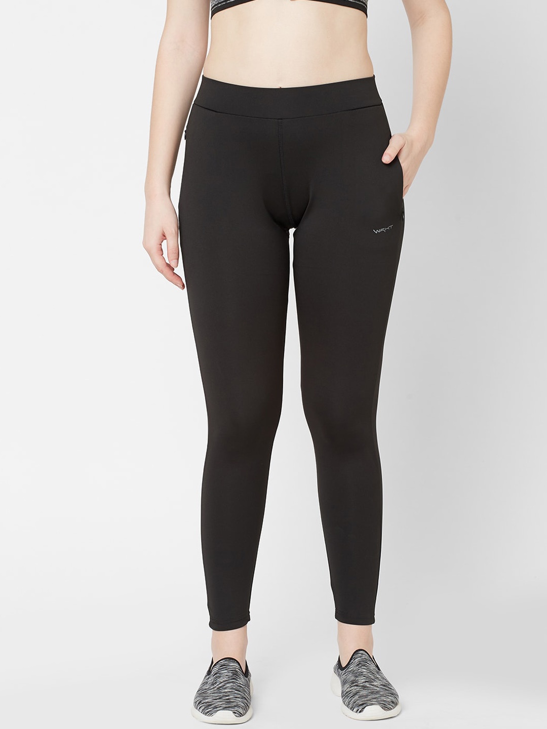 

Sweet Dreams Women Black Solid Workout Tights