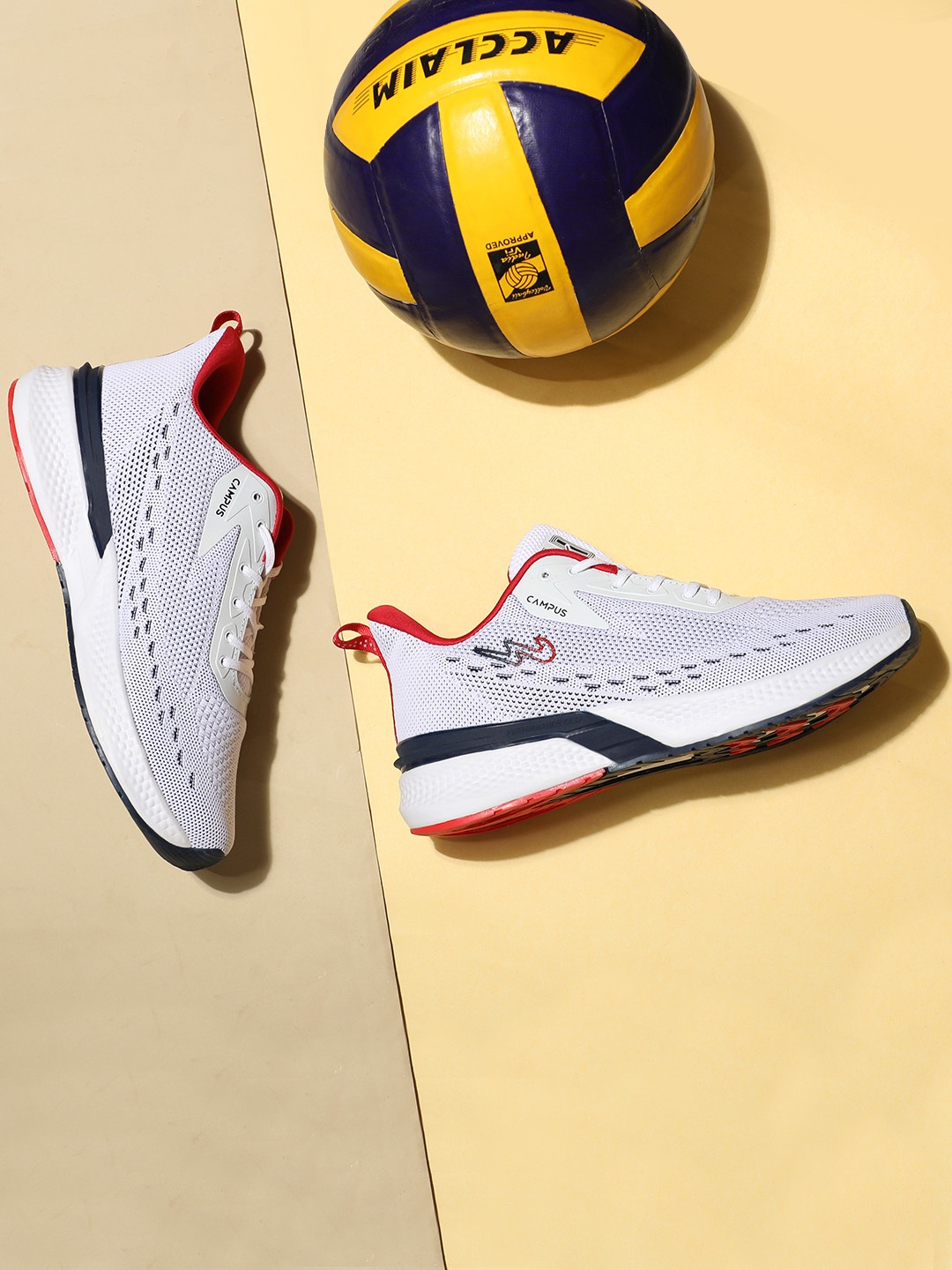 

Campus Men White Mesh Lace Up Running Shoes