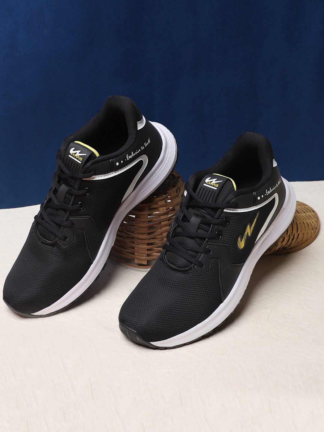 

Campus Men Black Mesh Running Shoes