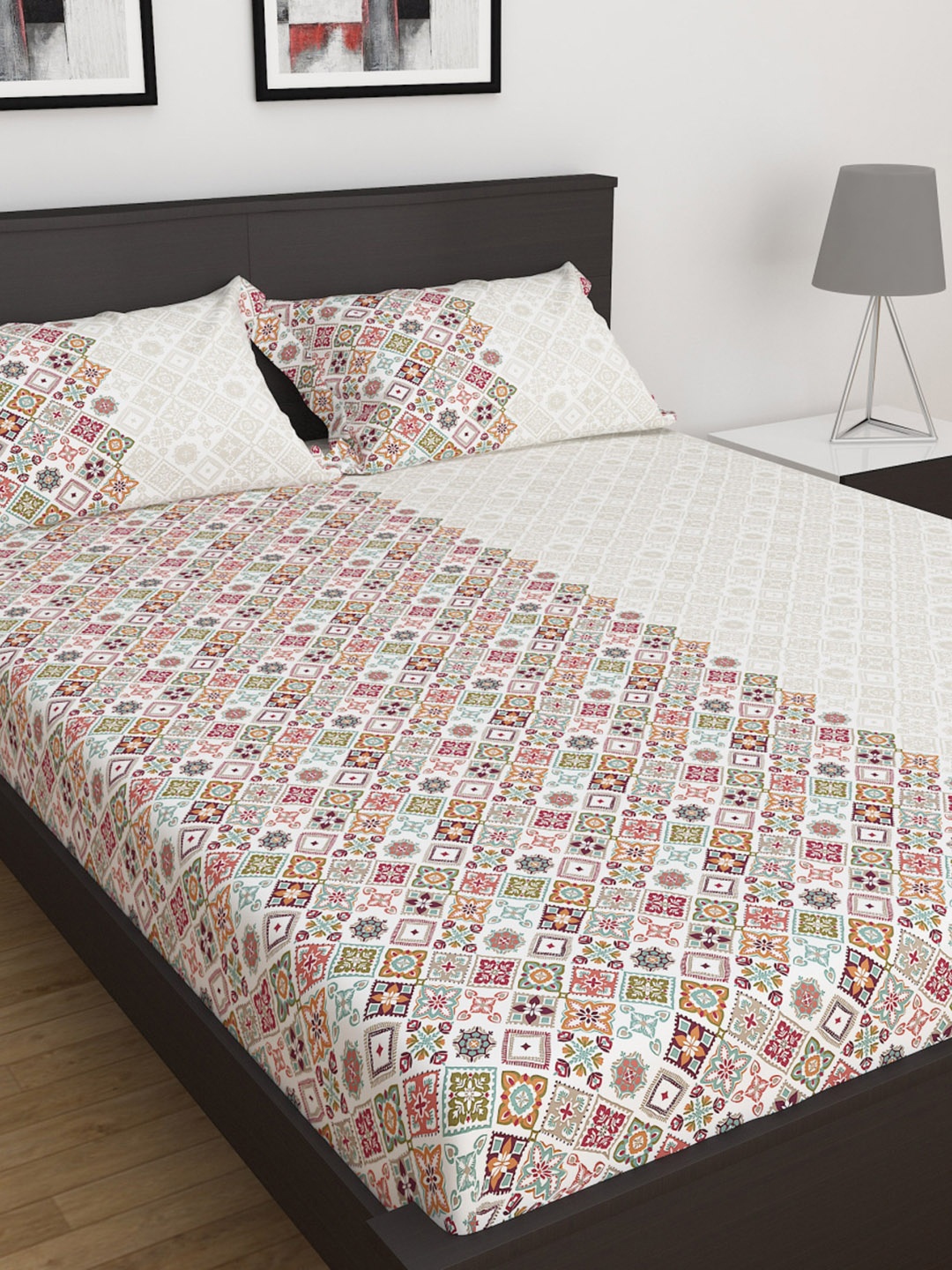 

Home Centre Red & White Conversational Cotton 150 TC King Bedsheet With 2 Pillow Covers