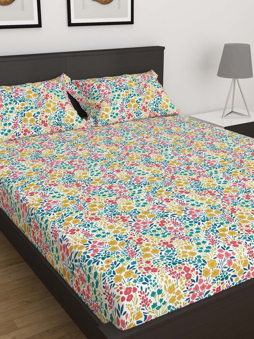 

Home Centre White & Teal Floral 180 TC Cotton King Bedsheet With 2 Pillow Covers