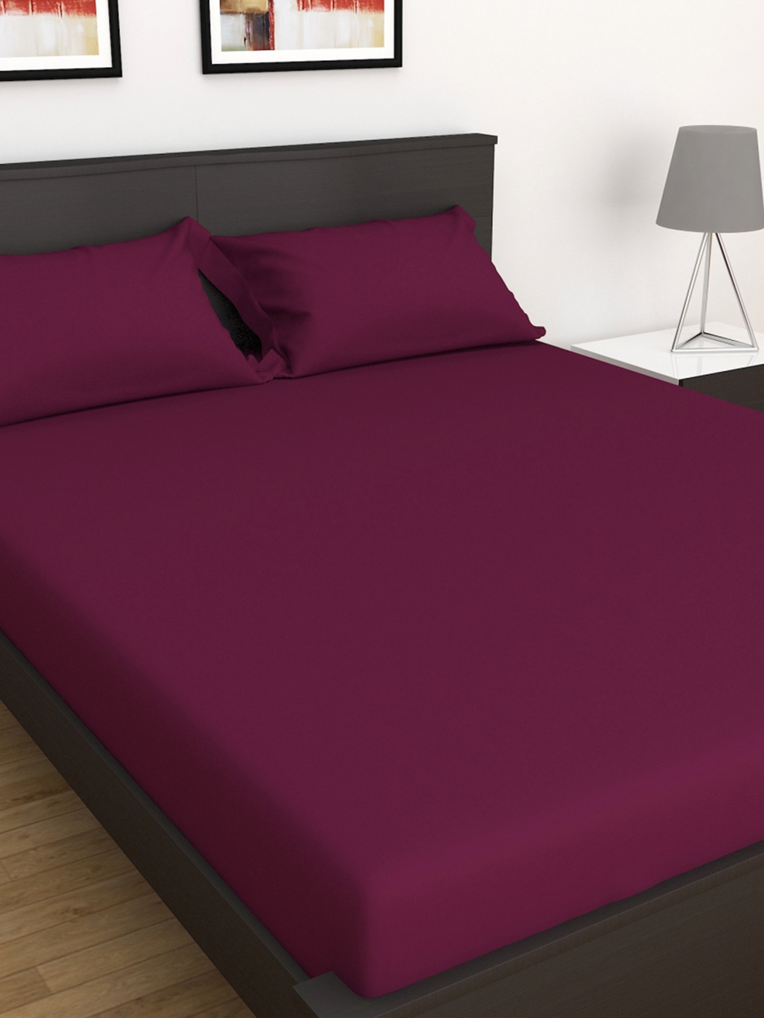 

Home Centre Purple 150 TC Cotton Queen Bedsheet With 2 Pillow Covers