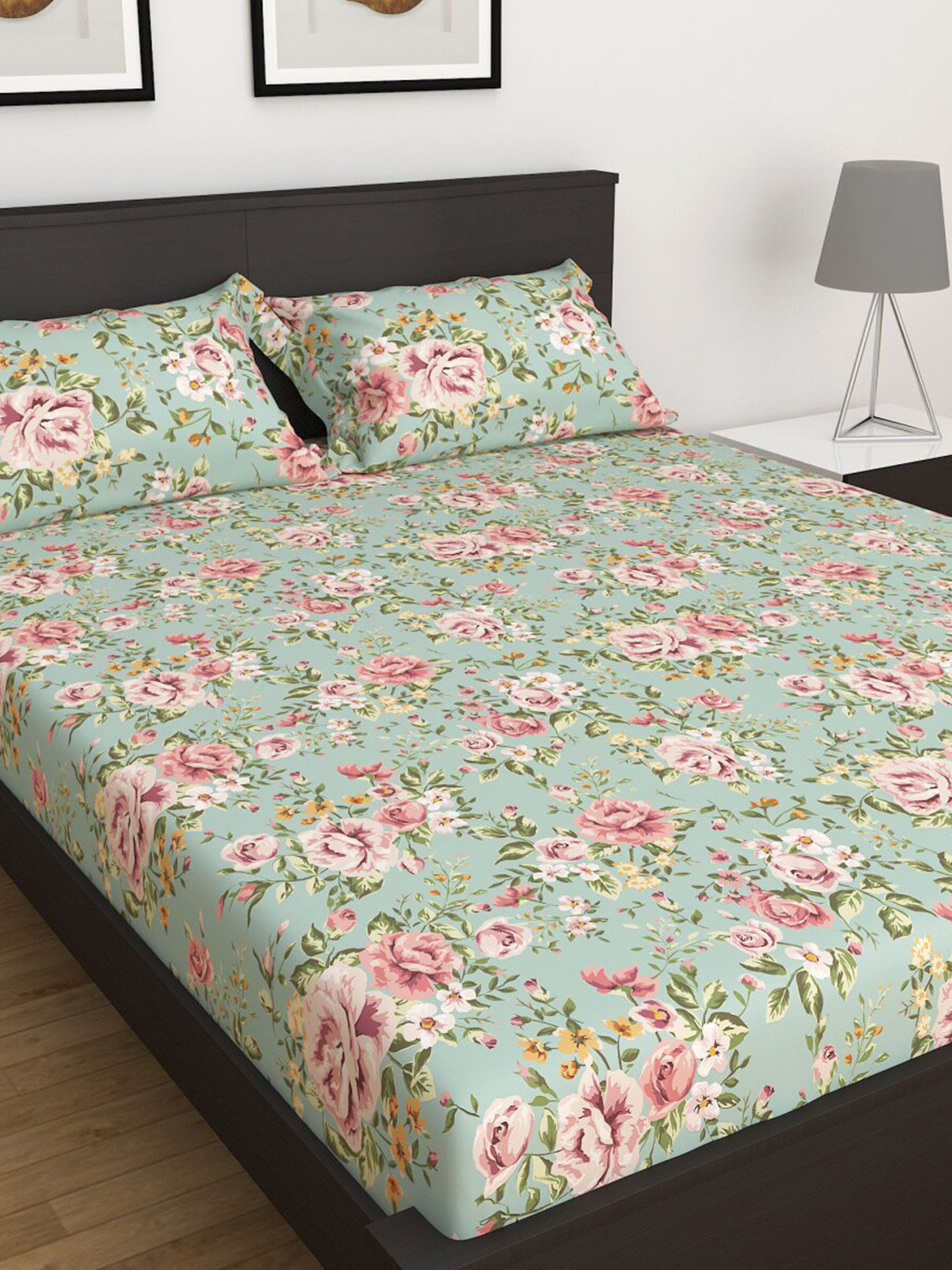 

Home Centre Green Floral 180 TC Queen Bedsheet With 2 Pillow Covers