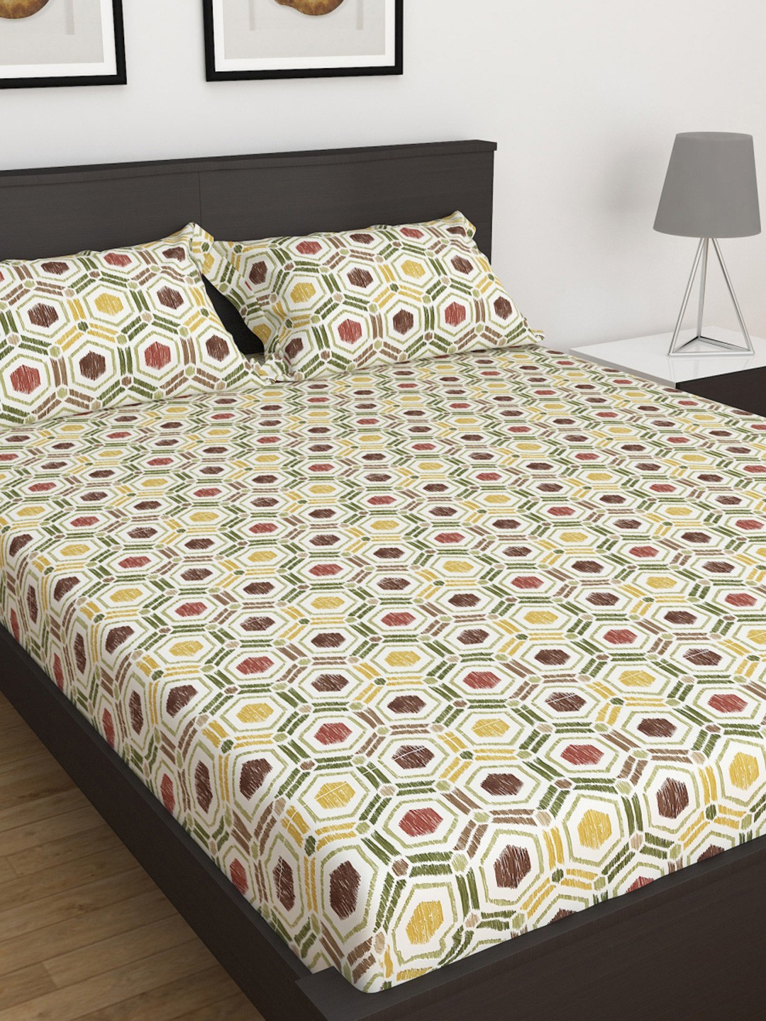 

Home Centre Medley-Blissful Nature White Prited 180 TC King Bedsheet with 2 Pillow Covers
