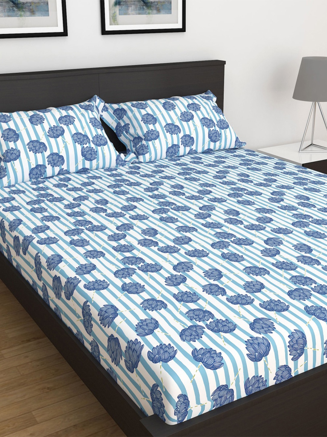 

Home Centre Blue & White Floral Cotton 180 TC Queen Bedsheet With 2 Pillow Covers