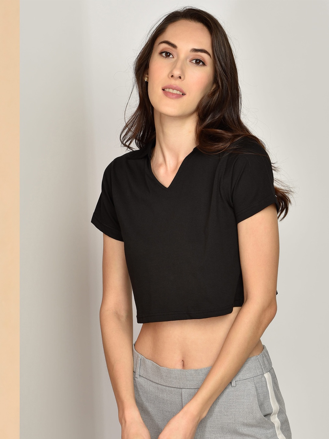 

CHIMPAAANZEE Women Black Solid Pure Cotton Crop Top