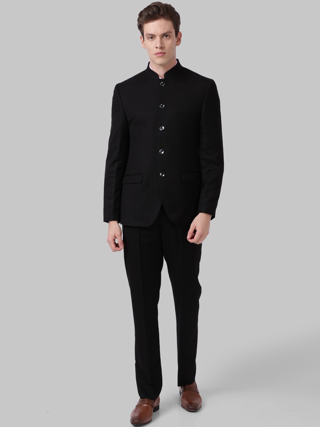 

Park Avenue Men Black Solid 2-Piece Bandhgala Suit-Fit