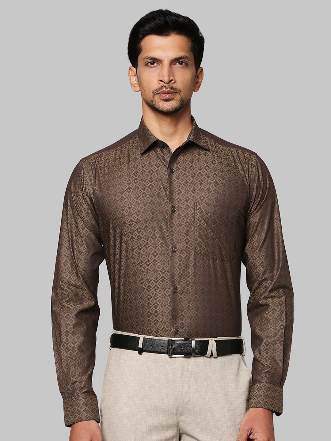 

Park Avenue Men Brown Slim Fit Cotton Formal Shirt