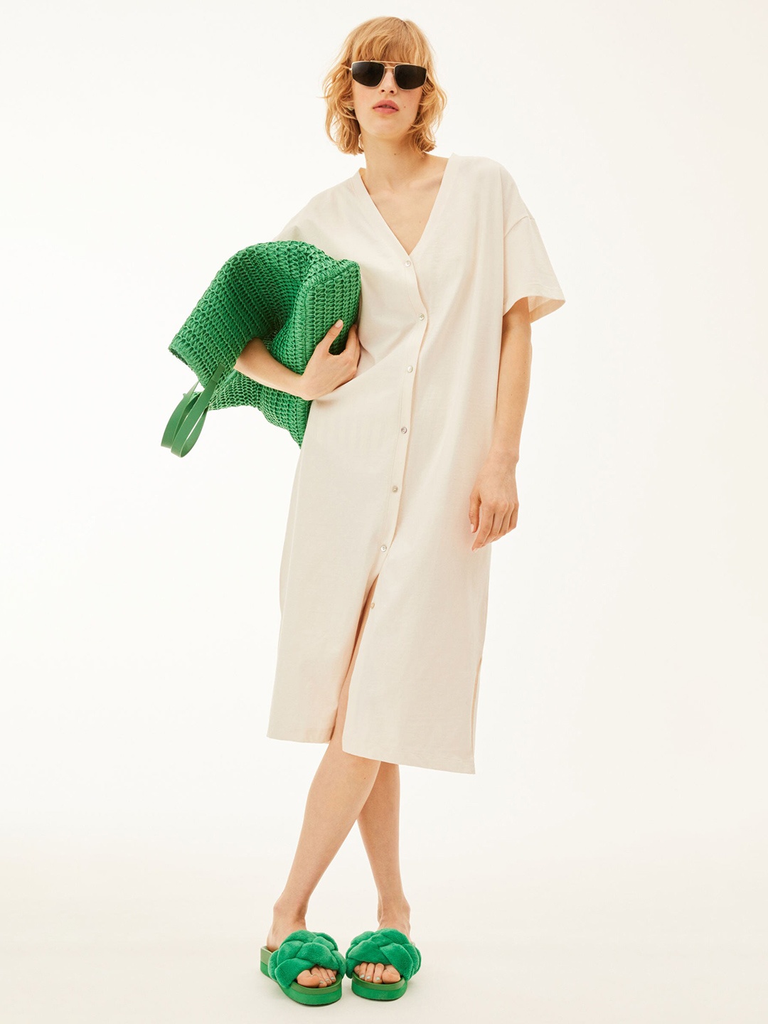 

H&M Women White Button-Front Jersey Dress