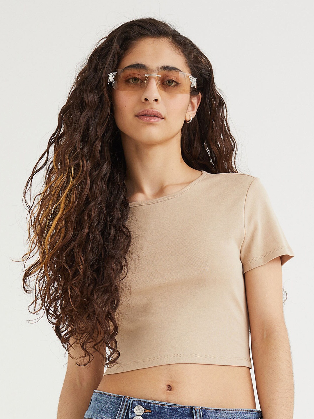 

H&M Women Beige Cropped Tie-Hem T-Shirt