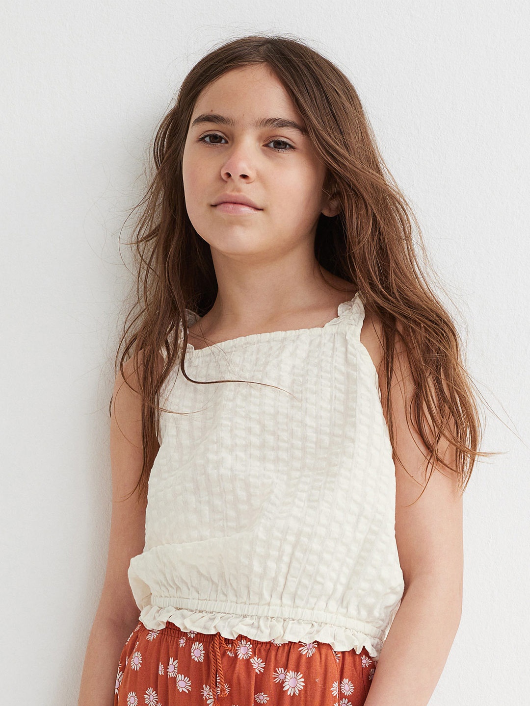 

H&M Girls White Cropped Sleeveless Top