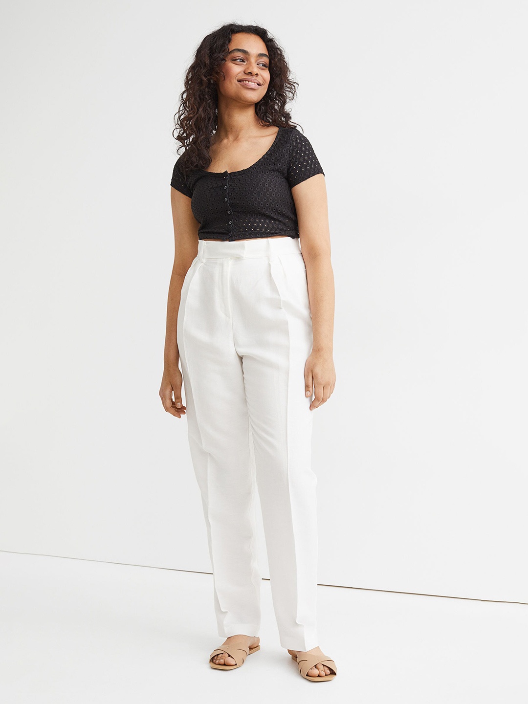 

H&M Black Cropped Top