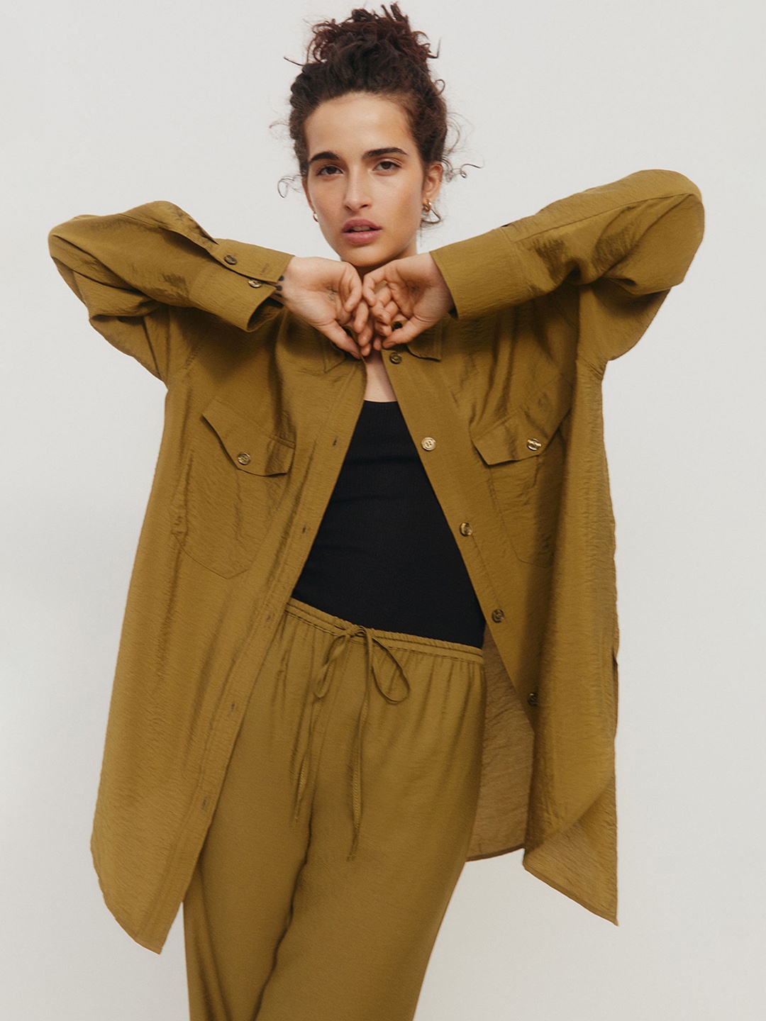 

H&M Women Olive Green Wide Satin Trousers