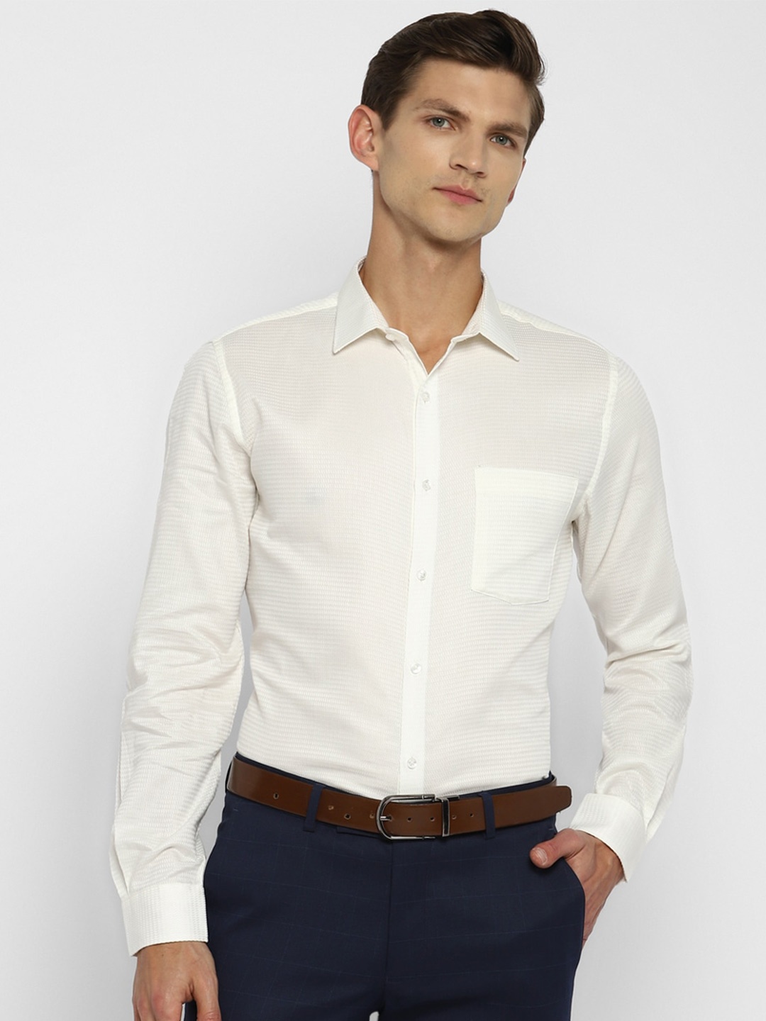 

Turtle Men White Slim Fit Formal Shirt