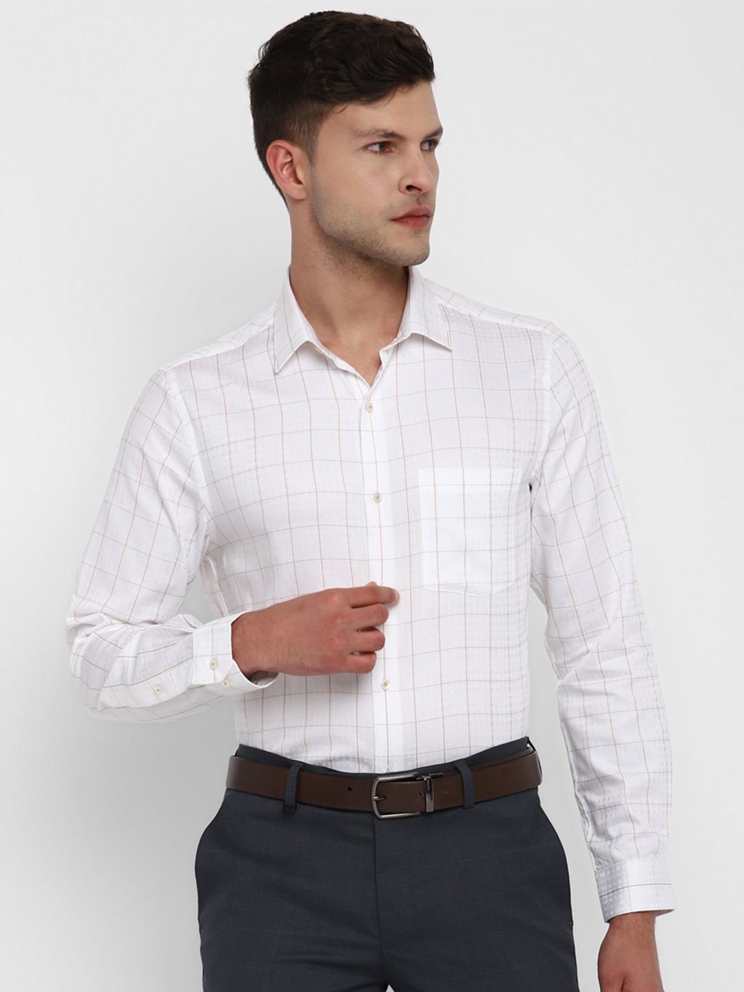 

Turtle Men White Slim Fit Windowpane Checks Checked Formal Shirt