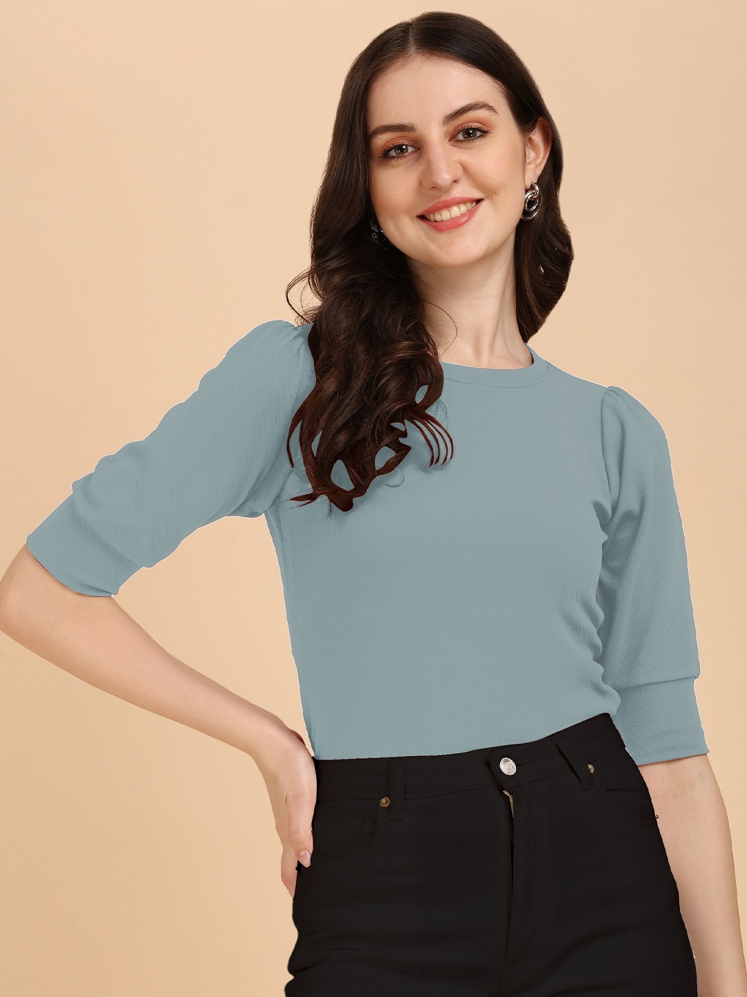 

Wedani Women Grey Solid Top