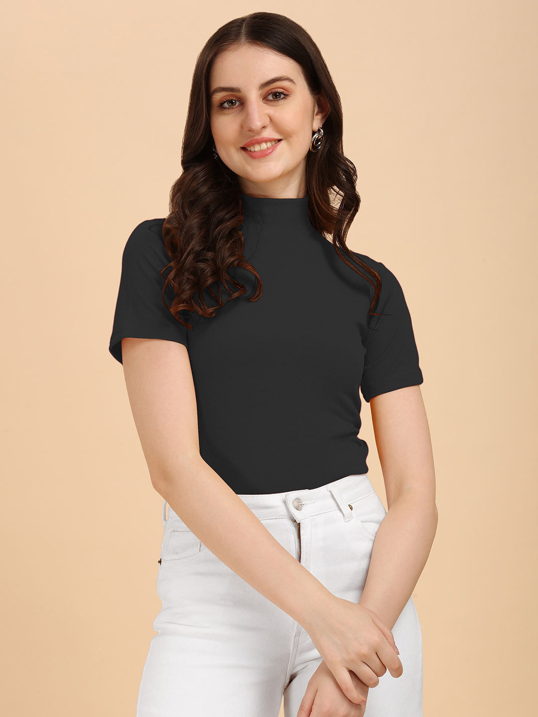 

Wedani Black Solid Top