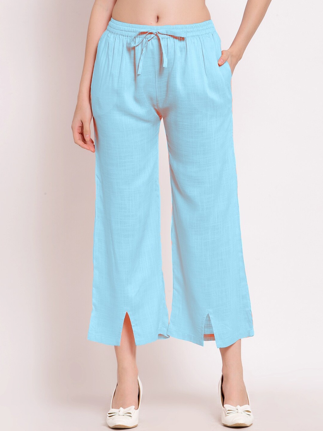 

PATRORNA Women Blue Solid Capris