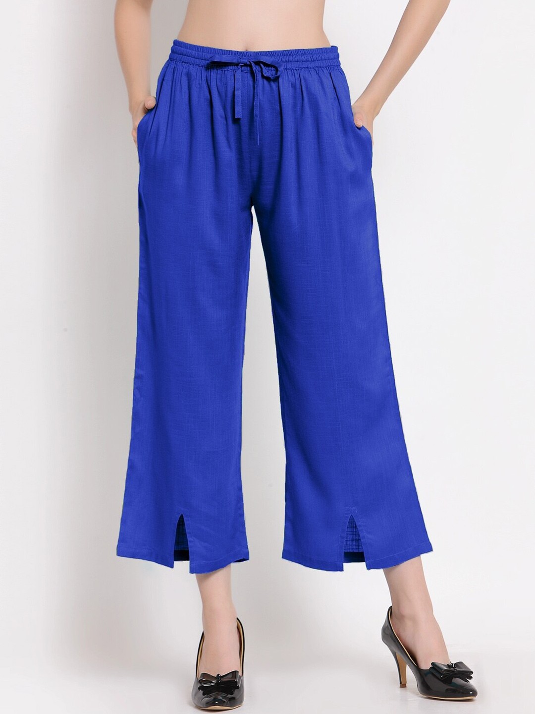 

PATRORNA Women Navy Blue Solid Capris