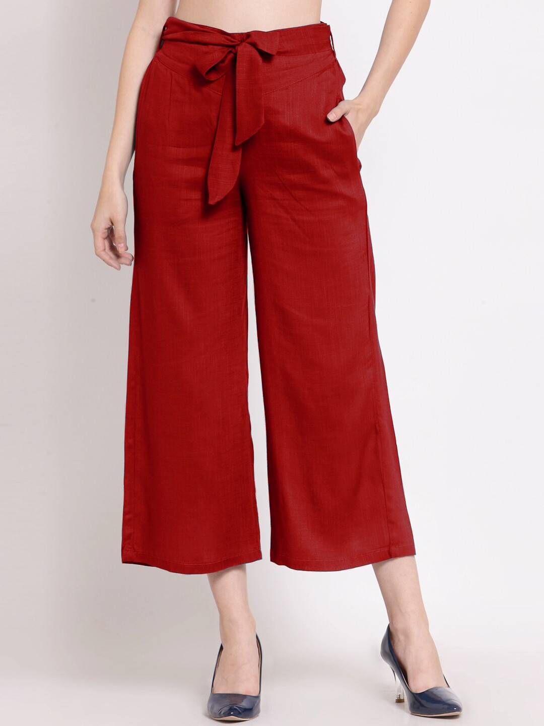 

PATRORNA Women Maroon Solid Capris