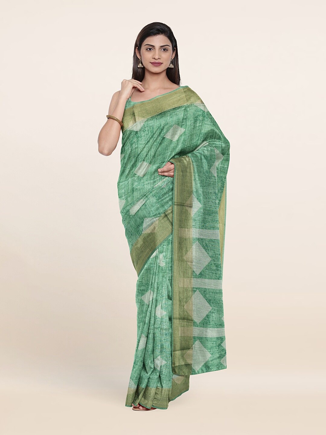 

Pothys Green & White Printed Cotton Blend Saree