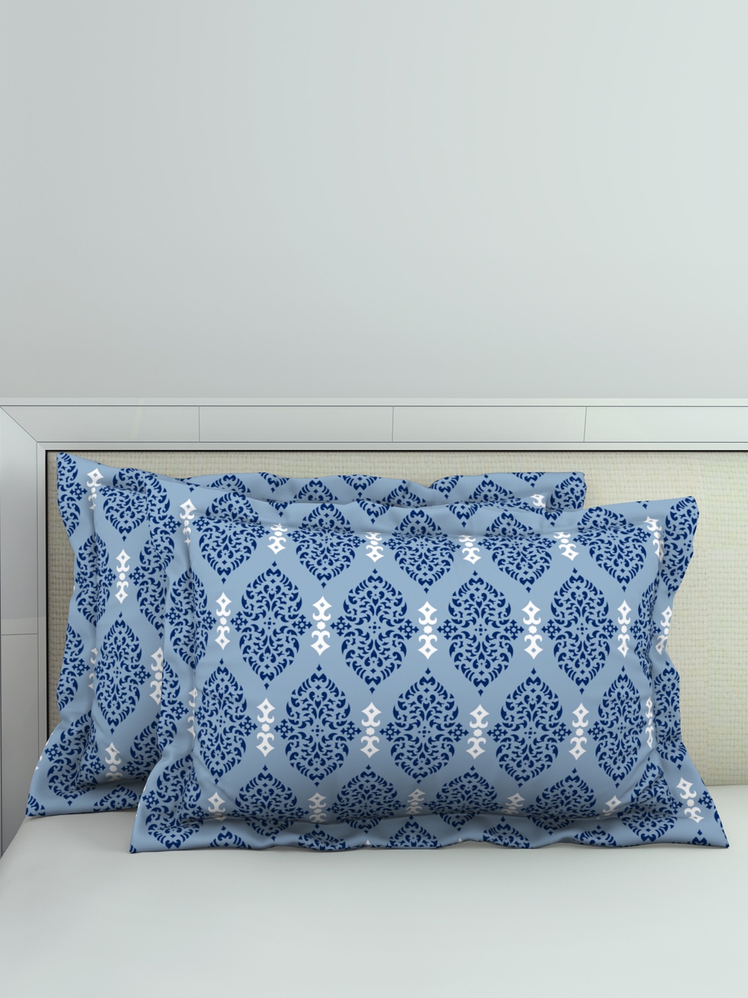 

Welspun Set Of 2 Blue Welspun Anti Bacterial Cotton Pillow Cover