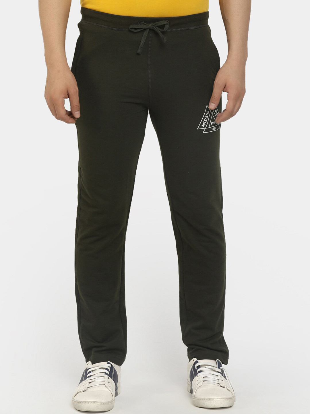 

V-Mart Men Green Solid Cotton Single Jersey Track Pant