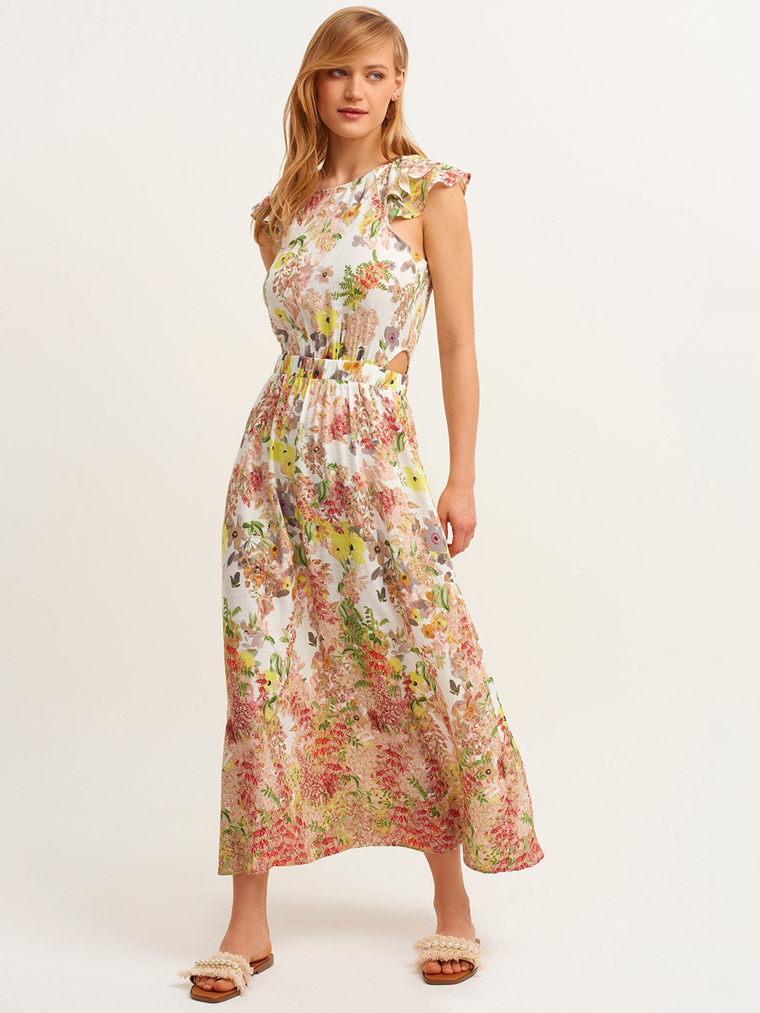 

OXXO Off White & Yellow Floral Print Maxi Dress