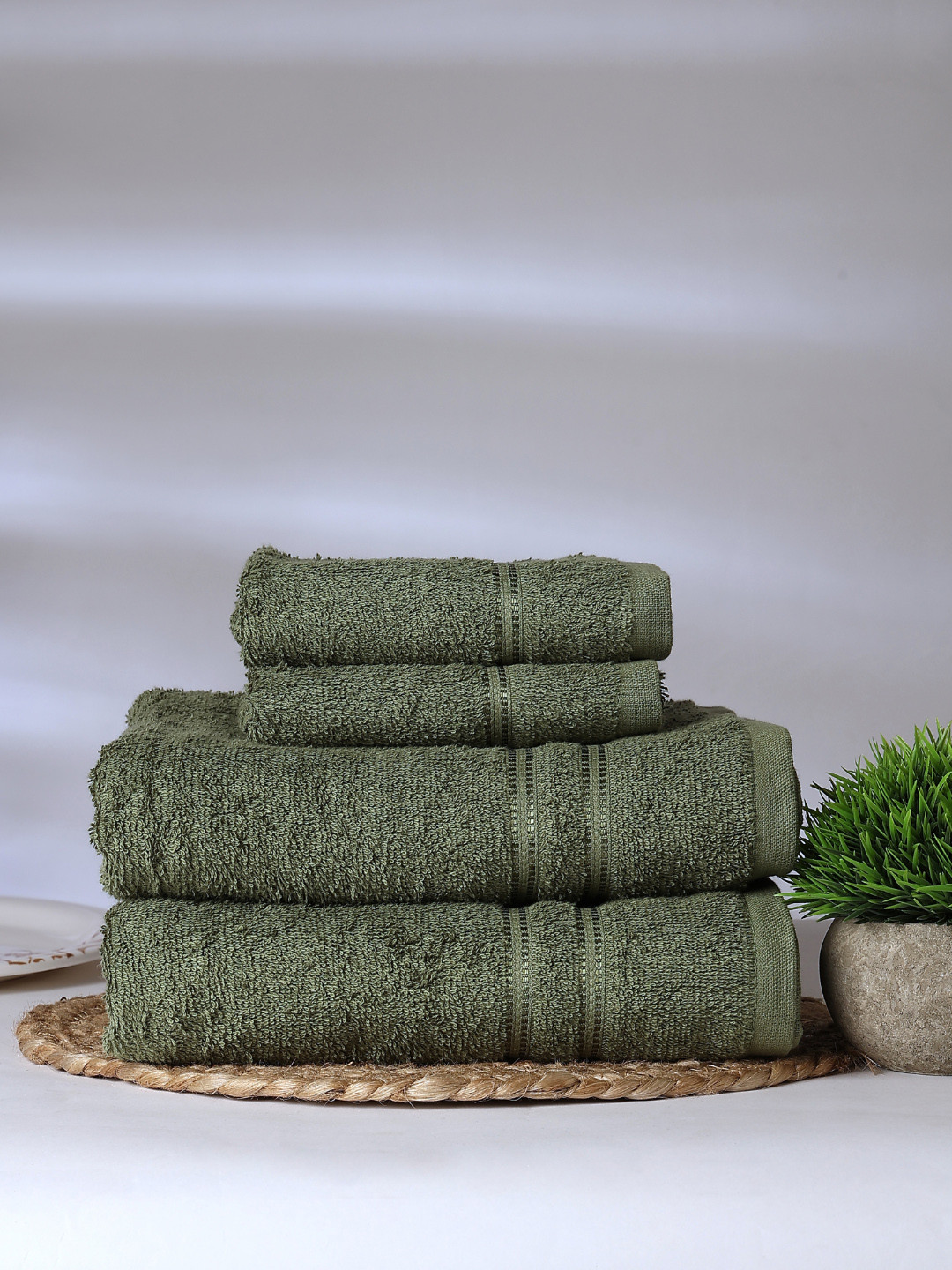 

Welspun Green Set of 4 Pure Cotton Towels