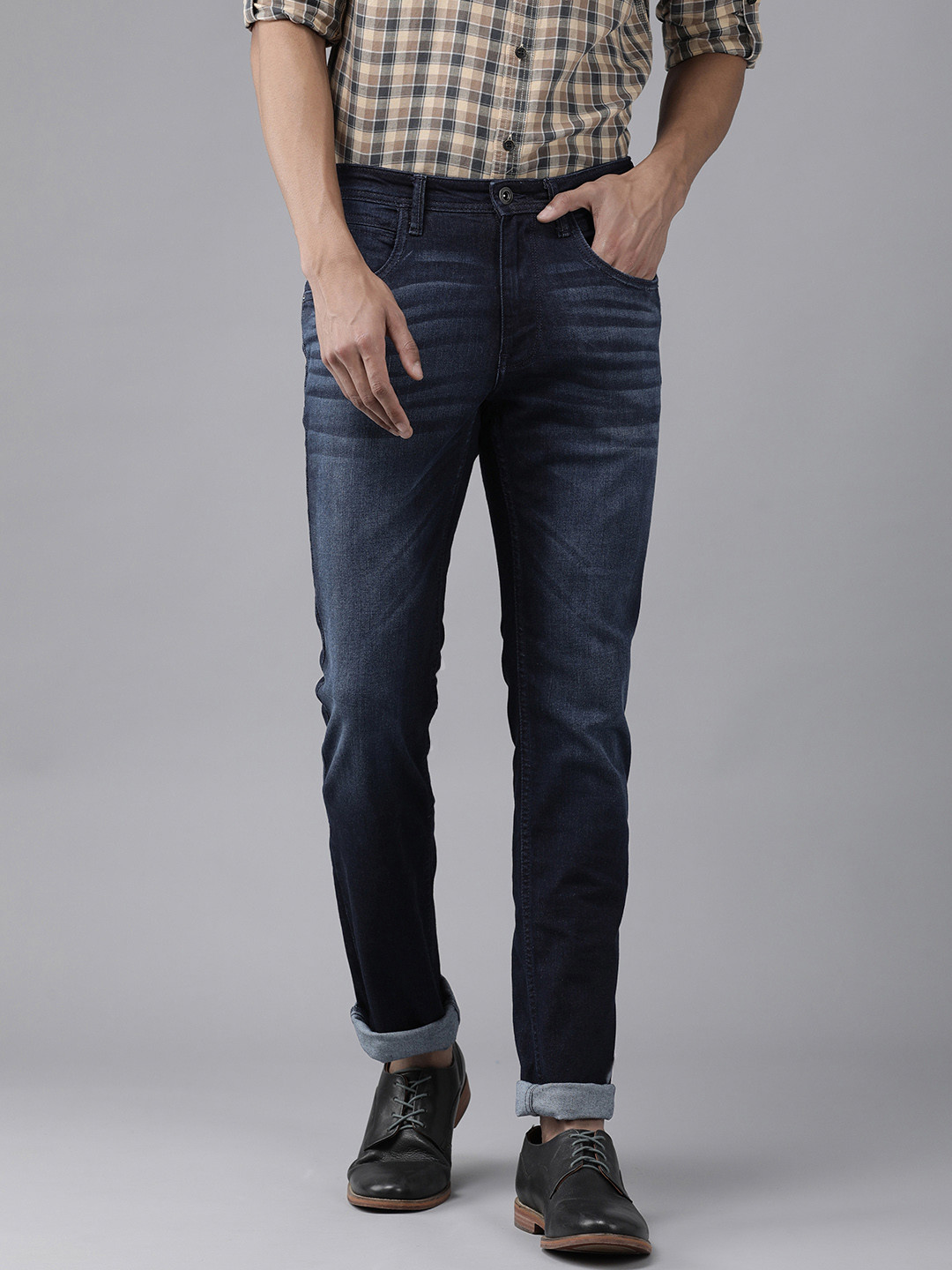 

VAN HEUSEN DENIM LABS Men Blue Light Fade Slim Fit Stretchable Casual Jeans