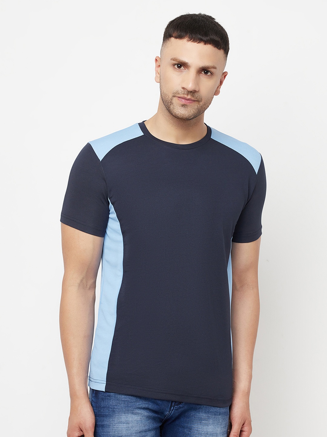 

HOLDIT Men Navy Blue Colourblocked T-shirt