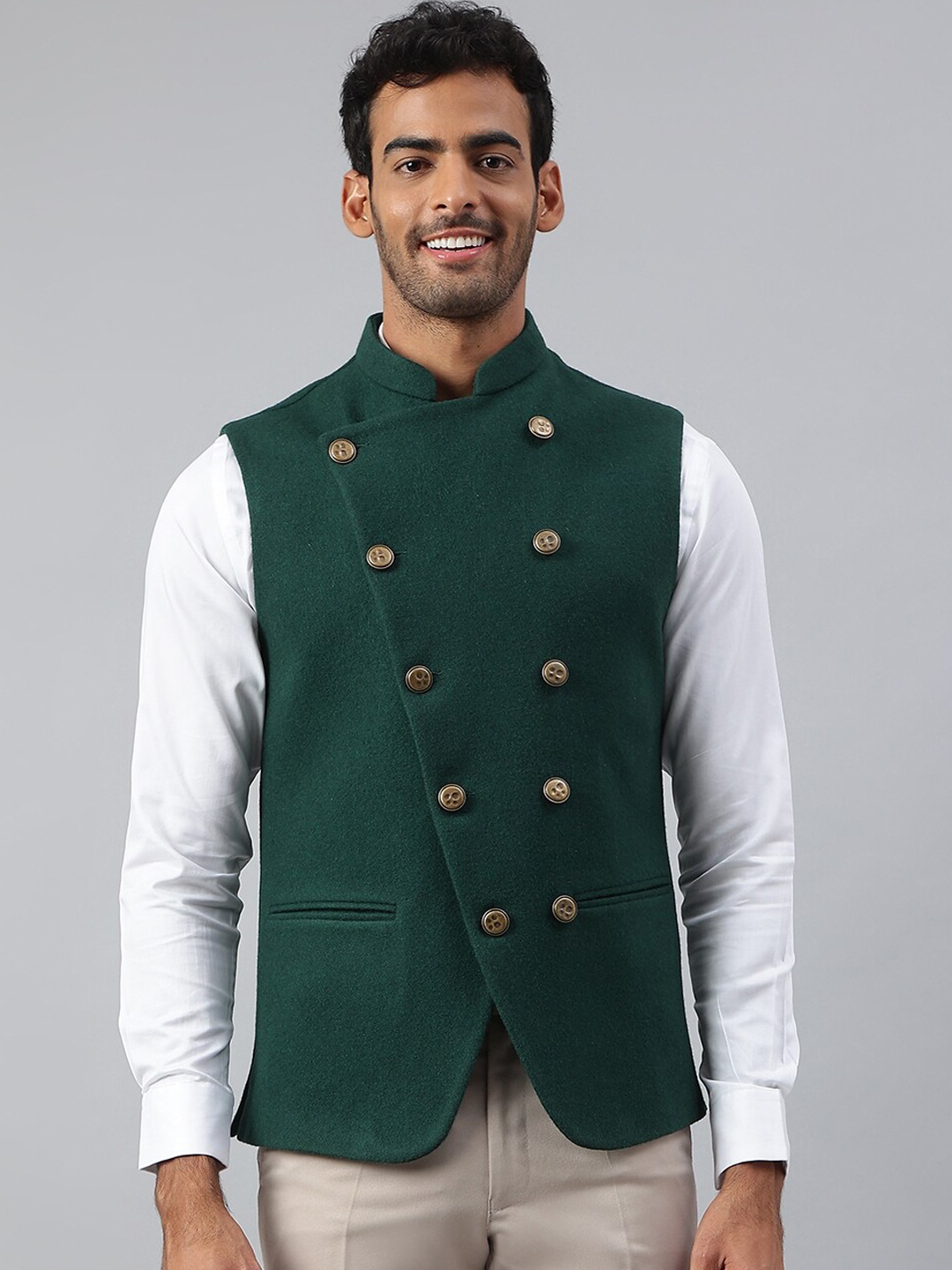 

MR BUTTON Men Green Solid Nehru Jacket