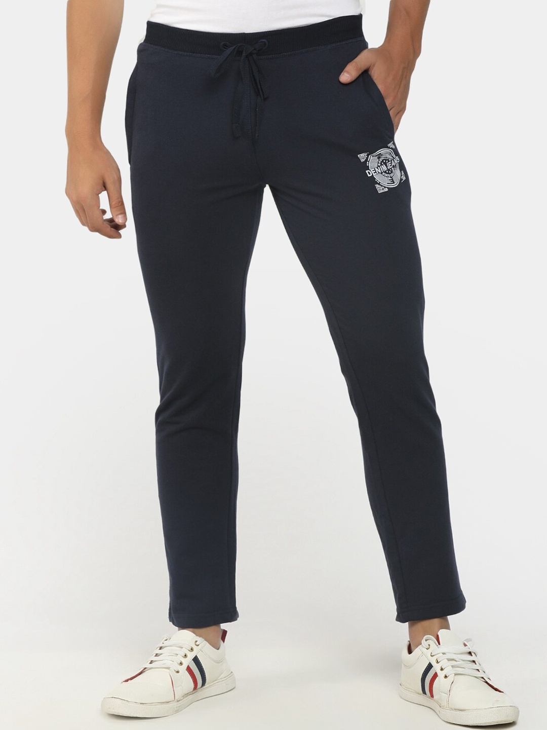 

V-Mart Men Navy Blue Solid Cotton Track Pants