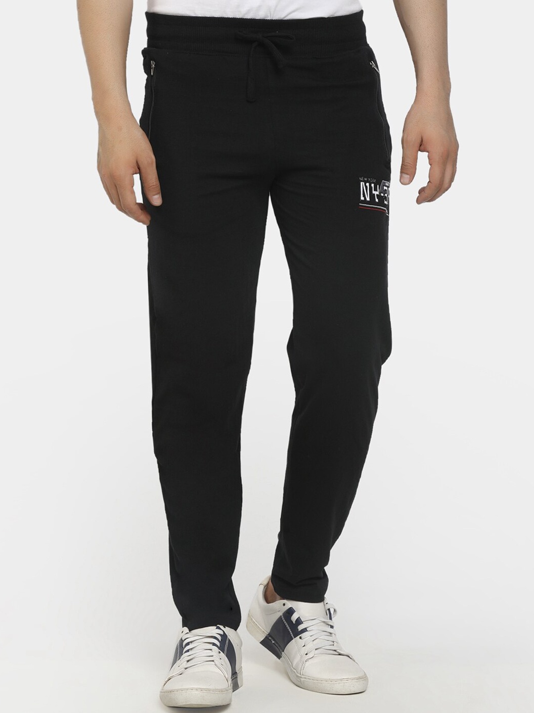 

V-Mart Men Black Solid Cotton Track Pants