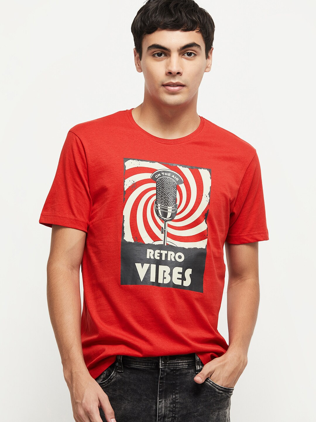 

max Men Red Printed Cotton T-shirt