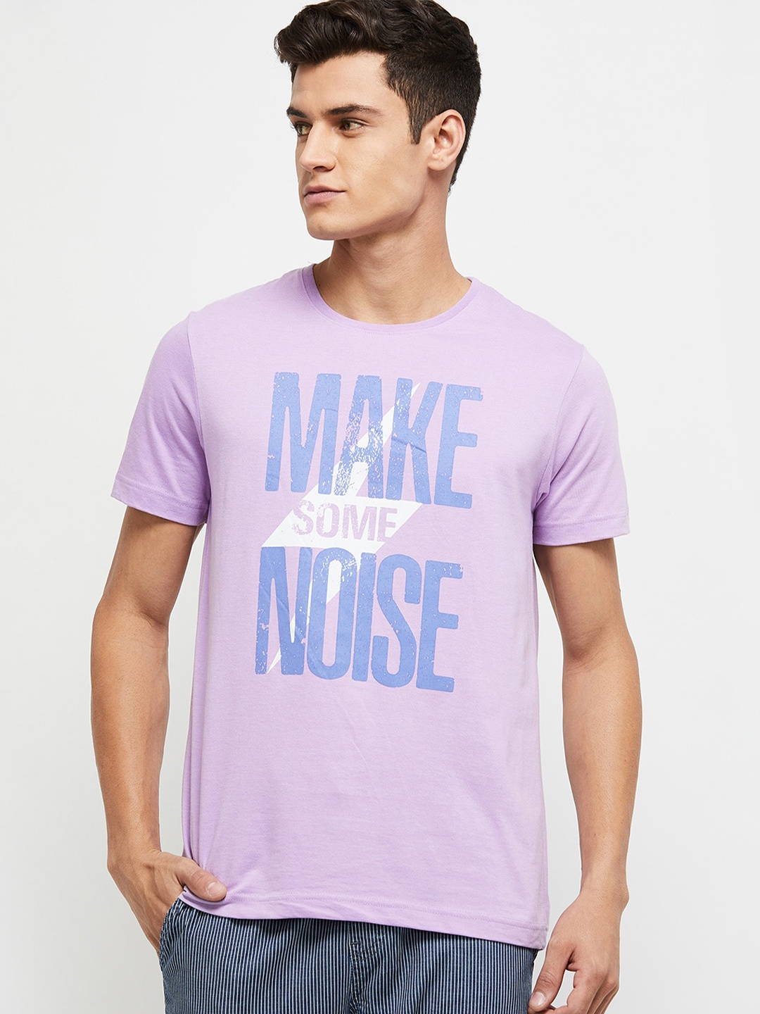 

max Men Purple Typography Printed Cotton T-shirt