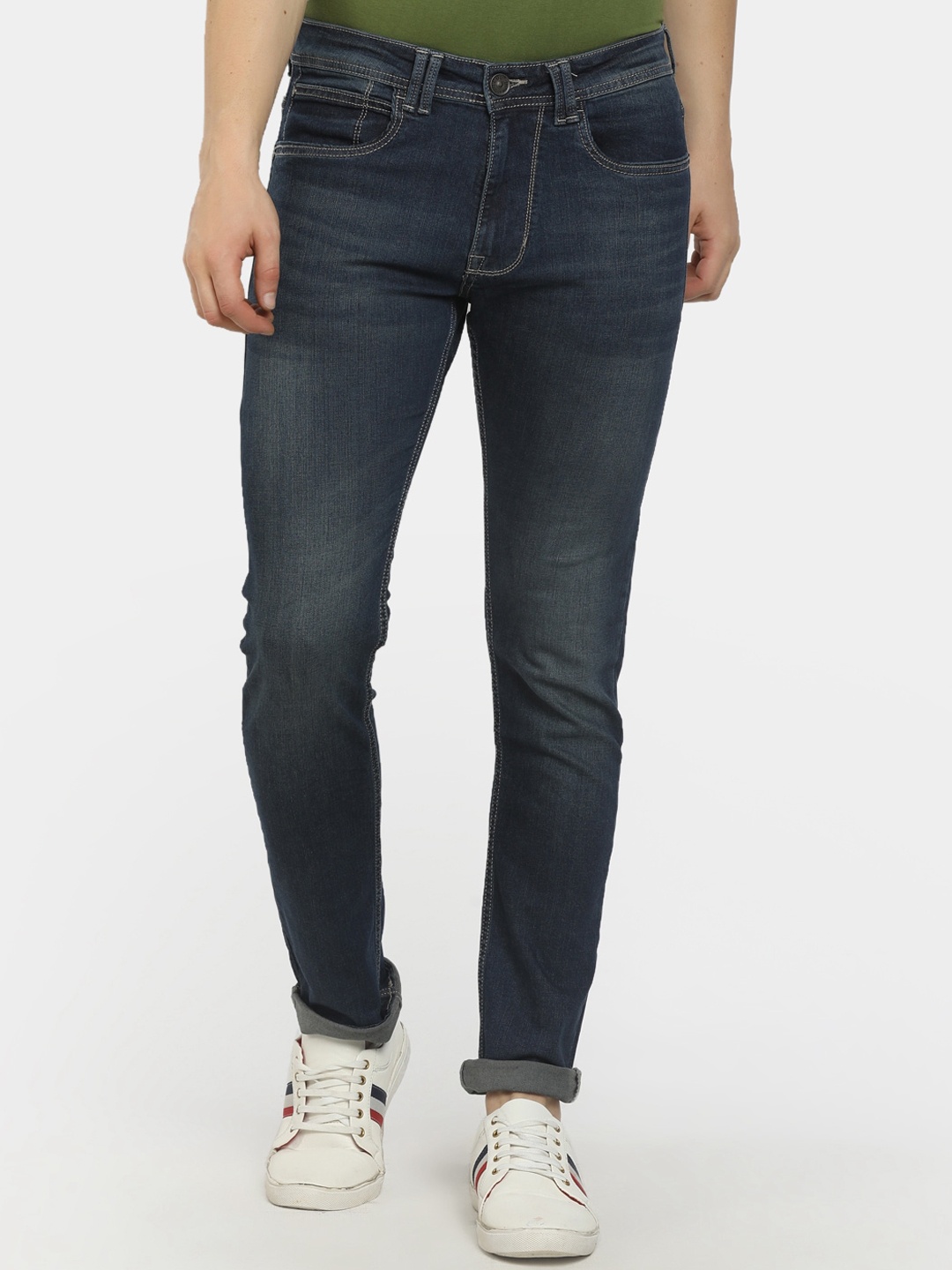 

Cherokee Men Blue Regular Fit Classic Light Fade Stretchable Jeans