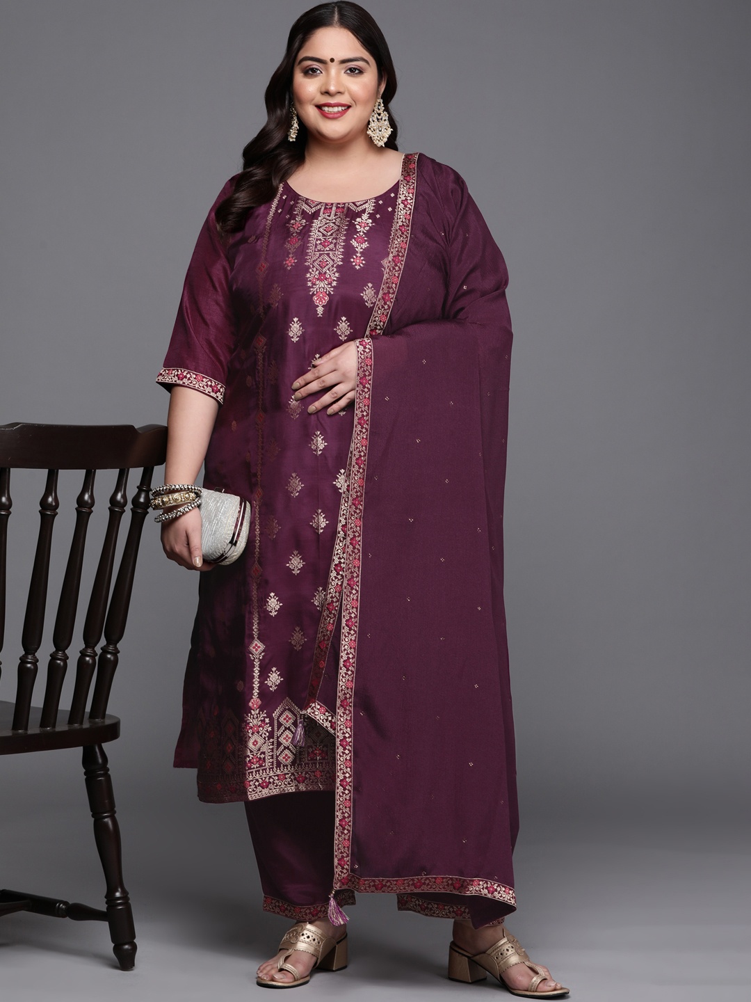 

EXTRA LOVE BY LIBAS Women Plus Size Burgundy Kurta with Trousers & With Dupatta