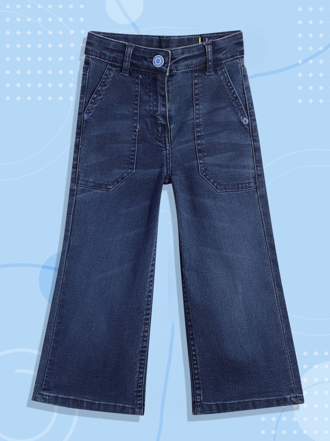 

Allen Solly Junior Girls Blue Boyfriend Fit Mid-Rise Light Fade Stretchable Jeans