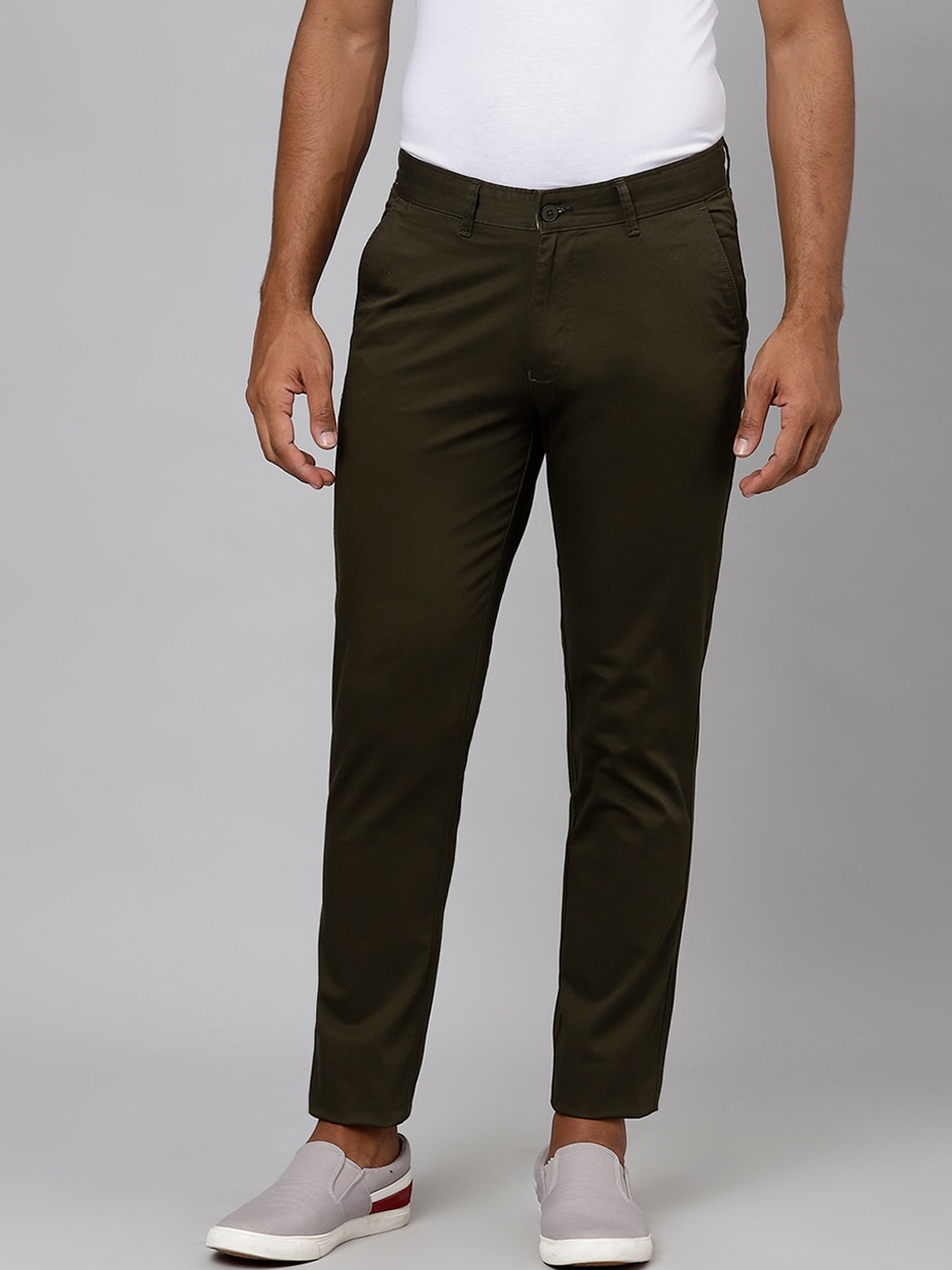 

Richlook Men Olive Green Solid Slim Fit Cotton Trousers