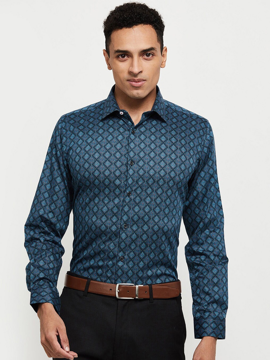 

max Men Navy Blue Printed Pure Cotton Formal Shirt