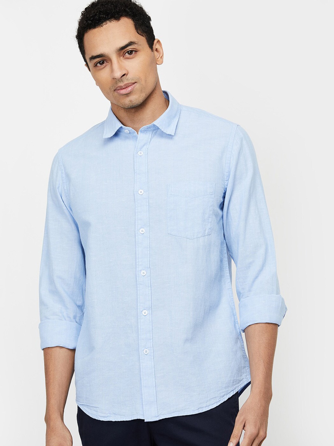 

max Men Blue Solid Casual Cotton Shirt