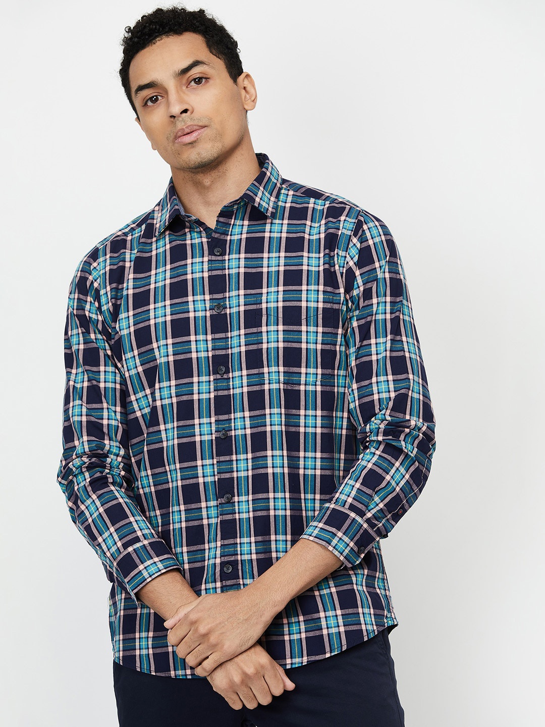 

max Men Peach & Blue Tartan Checked Casual Shirt