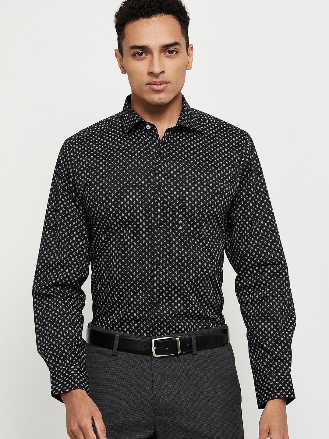 

max Men Black Printed Formal Shirt 100% COTTON