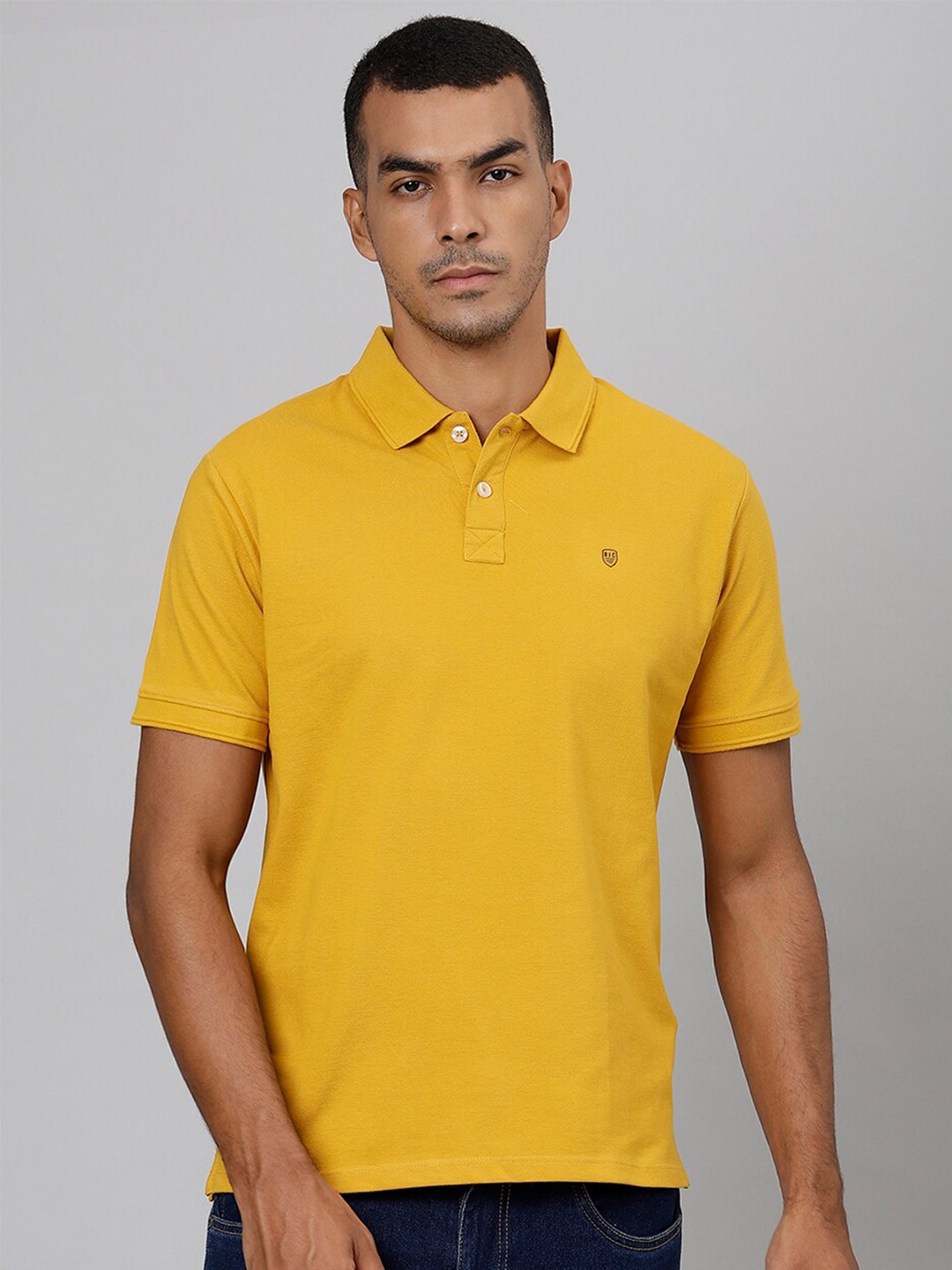 

Richlook Men Mustard Yellow Polo Collar Slim Fit T-shirt