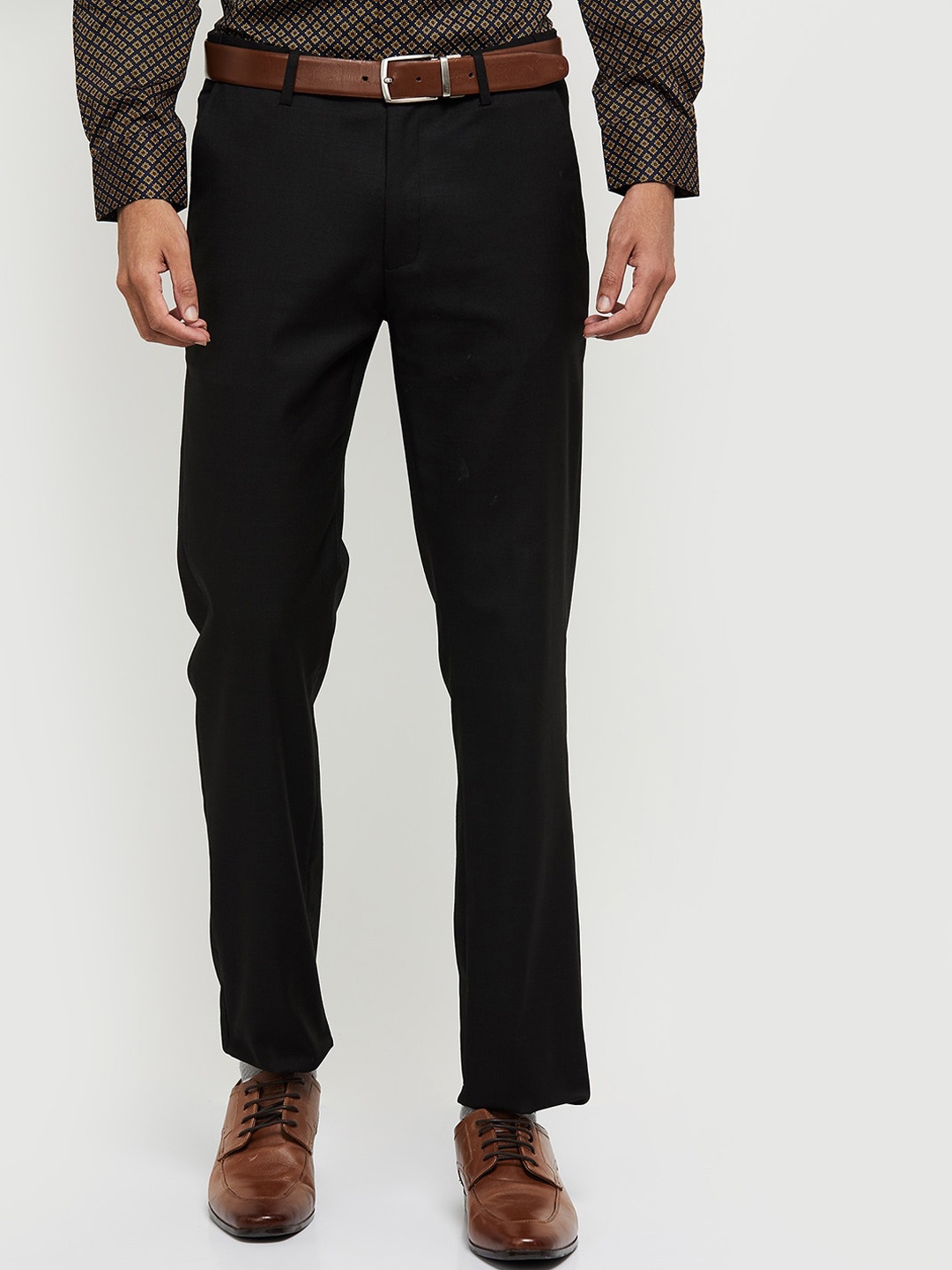 

max Men Black Trousers