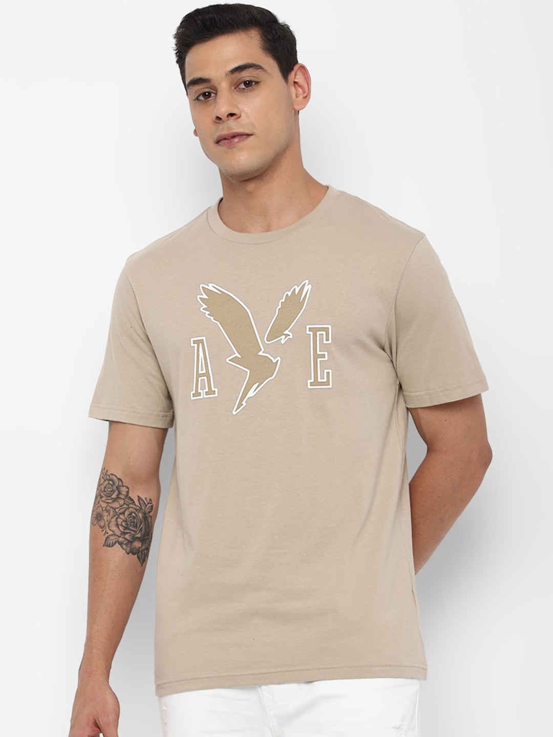 

AMERICAN EAGLE OUTFITTERS Men Beige Typography Printed Pure Cotton T-shirt
