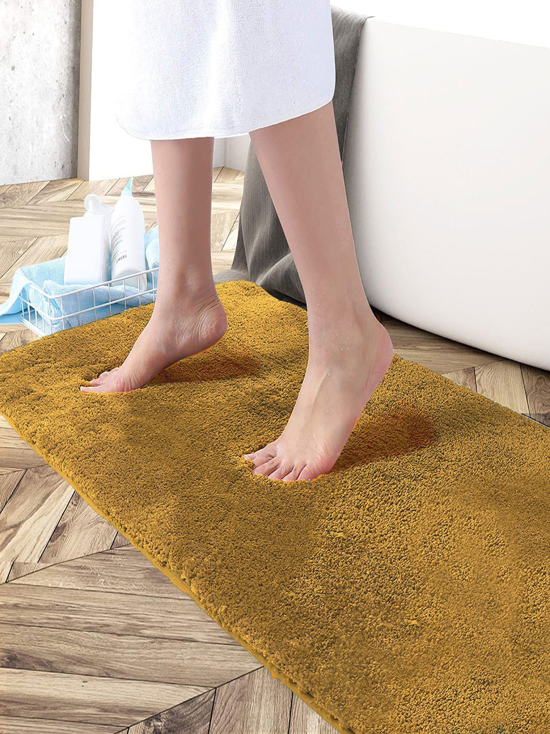 

LUXEHOME INTERNATIONAL Gold Toned Cotton Anti-Skid Door Mat