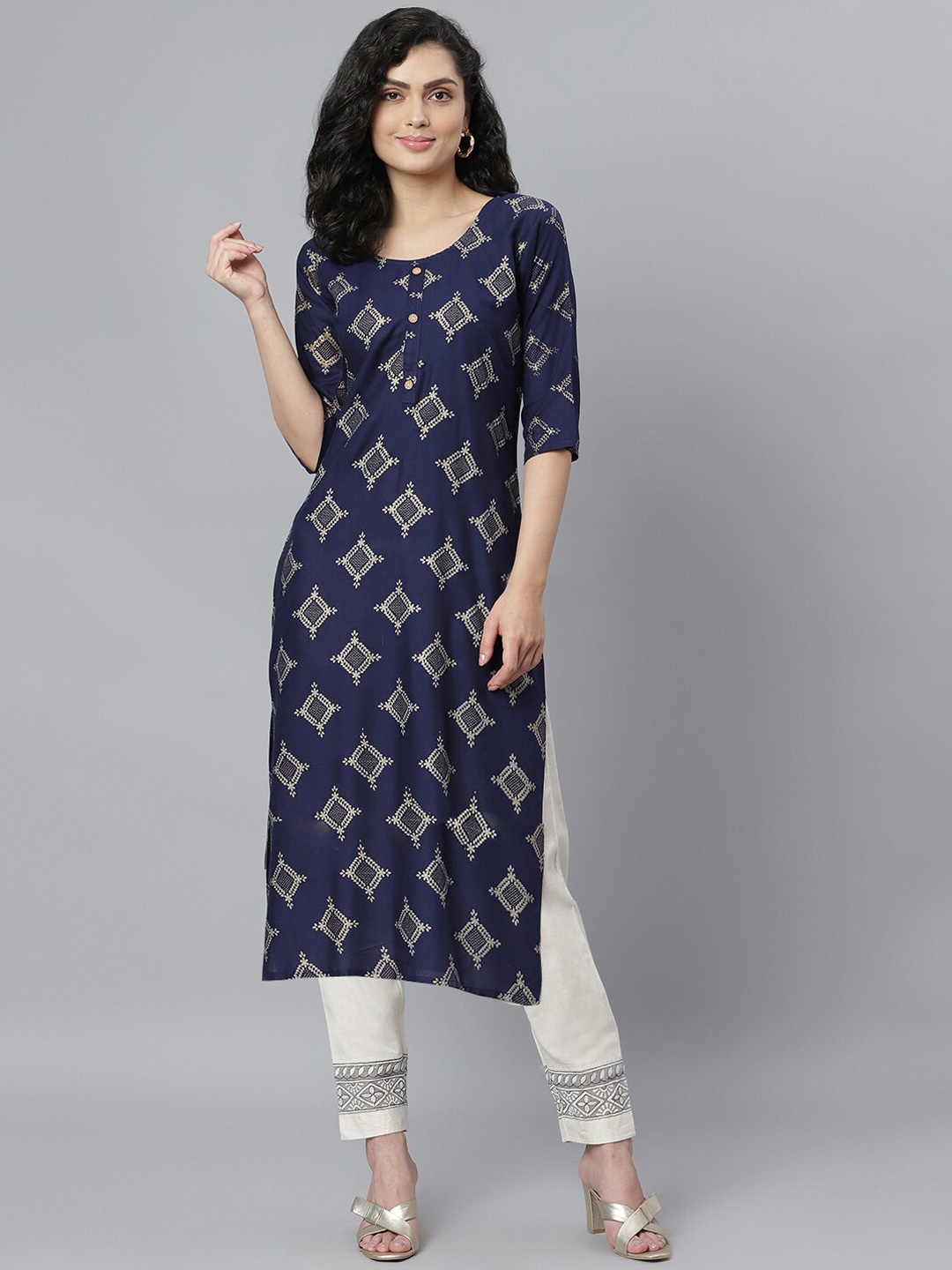 

Stylum Women Navy Blue Geometric Printed Kurta